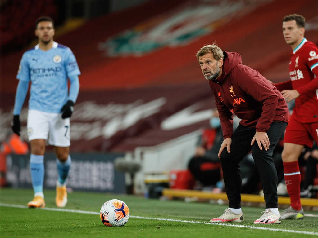 轻队友的支 轻队友的支